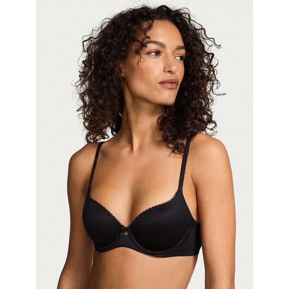 Victoria Secret Lightly Lined Smooth Demi Black Sz 40C Bra
